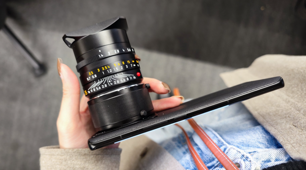 xiaomi concept phone with leica camera lens